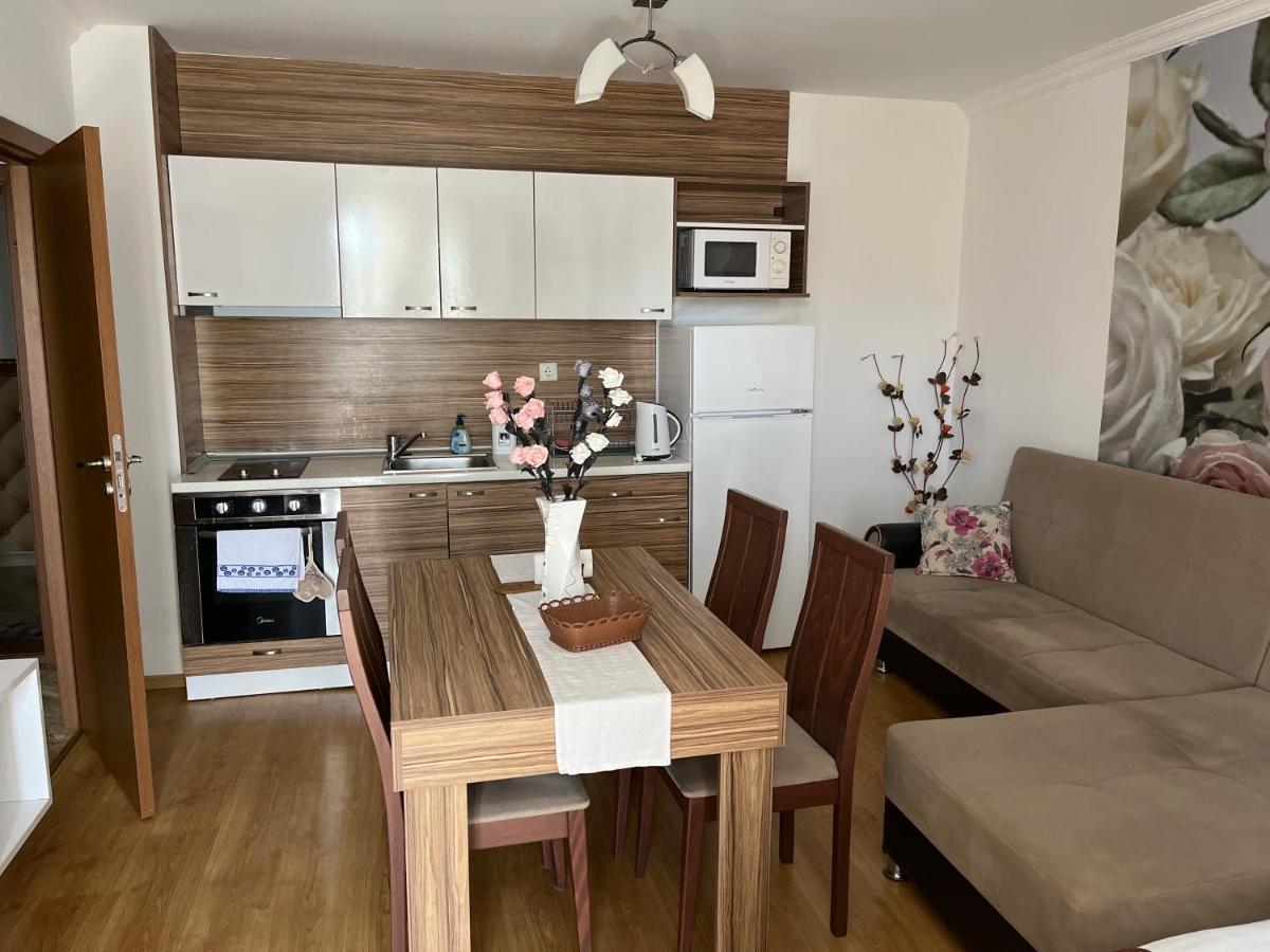 Apart Sweet Homes 5 - Apartments For Guests Sunny Beach Exterior foto